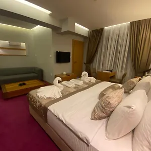 زيارة الفندق